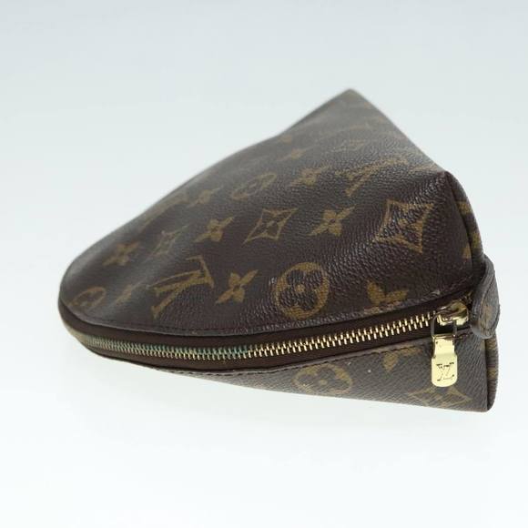 LOUIS VUITTON Monogram Trousse Demi Ronde Cosmetic Pouch M47520 LV Auth 89926 - Picture 4 of 16